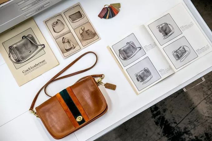 T型台|说到买包，谁还没买过Coach呢？