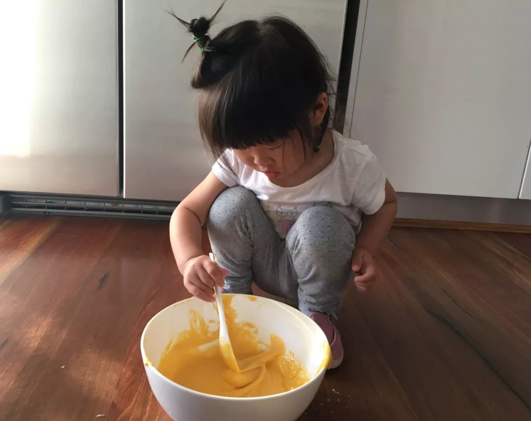 小朋友玩什么小游戏不花钱,童年的小游戏并且能赚钱