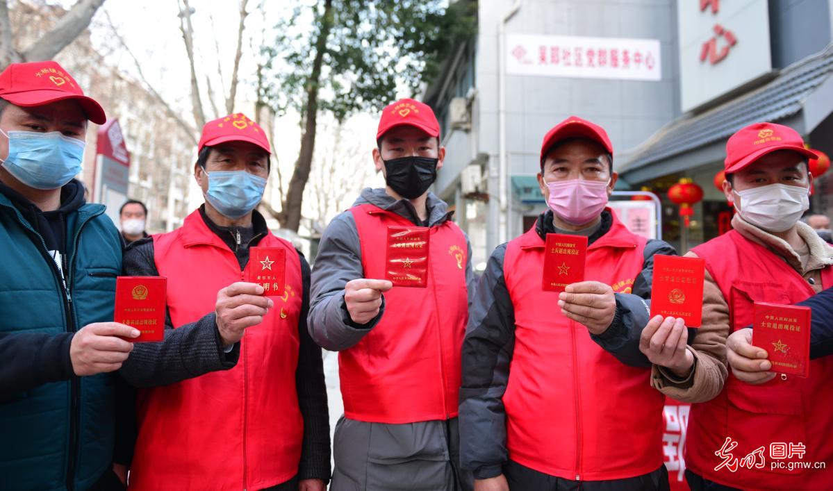 同心战疫使命担当在一线,同心战疫退役军人显本色