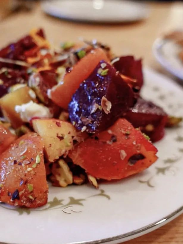 日常生活中的时尚博主,一个居家上班的博主