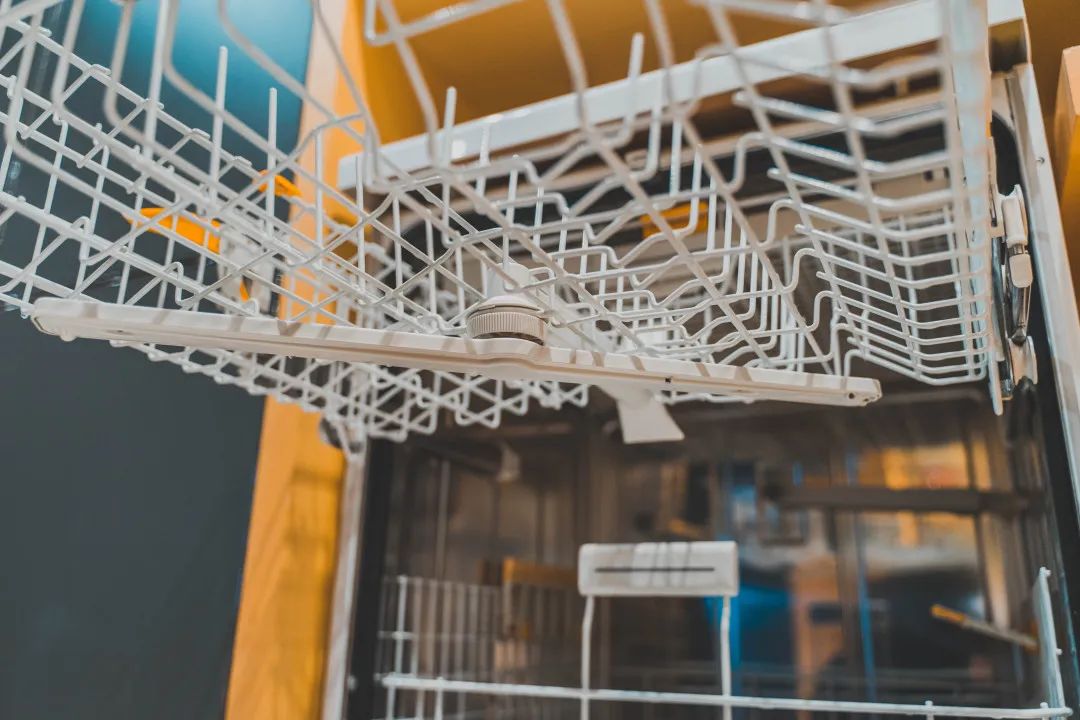 日常生活中的时尚博主,一个居家上班的博主