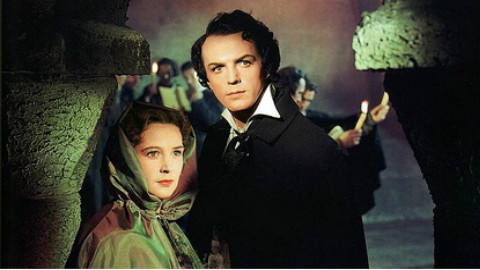 俊美少年离开13年，初恋已是寡妇，影响中国三代人的外国小说，爱情中的隔阂和复仇被刻画得淋漓尽致