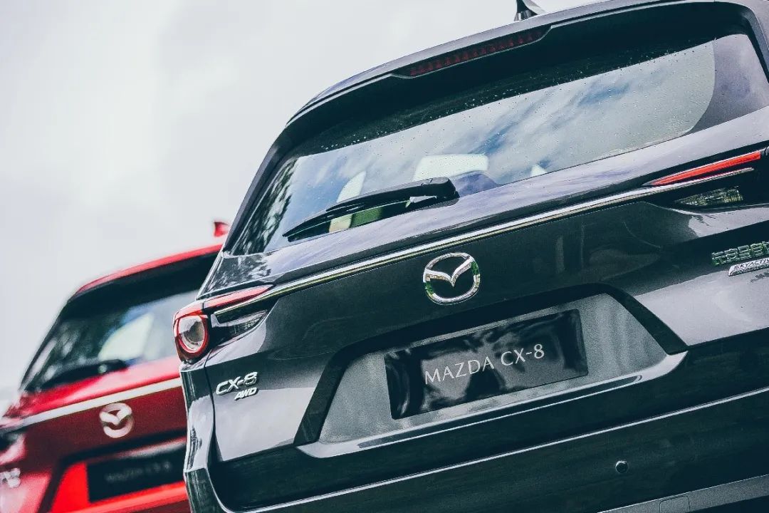 2020时代,GD、Virgil等玩家“解锁技能点”、及球鞋等出行装备“升级趋势”的观察报告