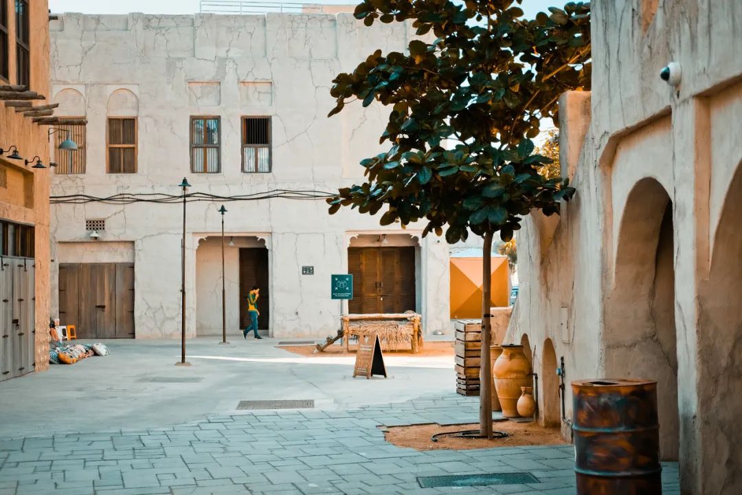 为什么说阿联酋富的流油,富到流油的国家有哪些