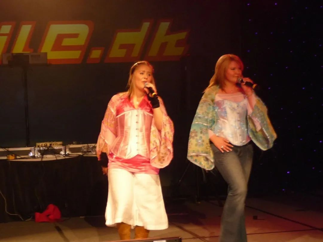 涓婁笘绾渶娴佽鐨勭數闊宠开鏂,灏忔椂鍊欒娲楄剳鐨勮开鏂绁炴洸