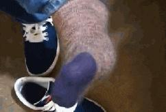 不易掉跟的船袜 (防掉后跟船袜)