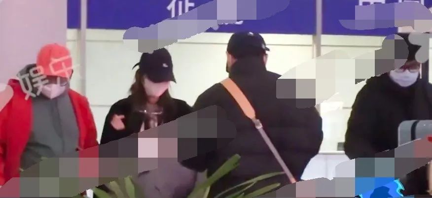 比起偶像恋爱,欺骗更令人伤心吧?