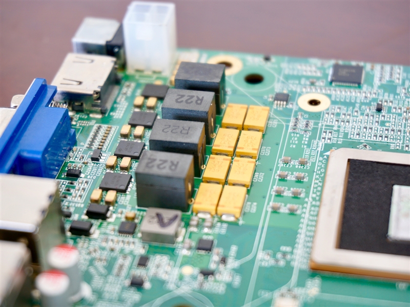 兆芯kx-u6780a相当于酷睿几,兆芯kx-u6780相当于酷睿几