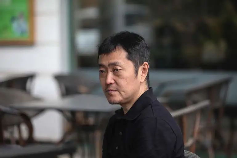 撇下万科，左晖要大干装修