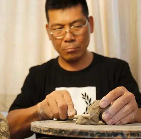 石湾琉璃瓦屋顶,石湾瓦脊全景视频