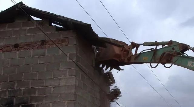 割双眼皮可以单位报销么,公务员割双眼皮能请病假吗