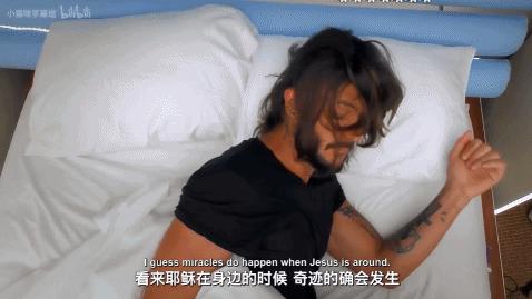 浼犺涓殑杩愬姩瑙嗛,澶氫汉鍥綋杩愬姩