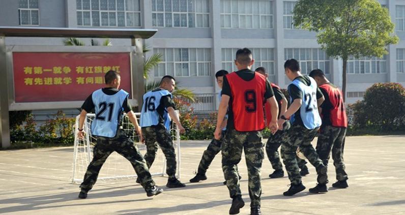 五一军营体验,五一节军营生活