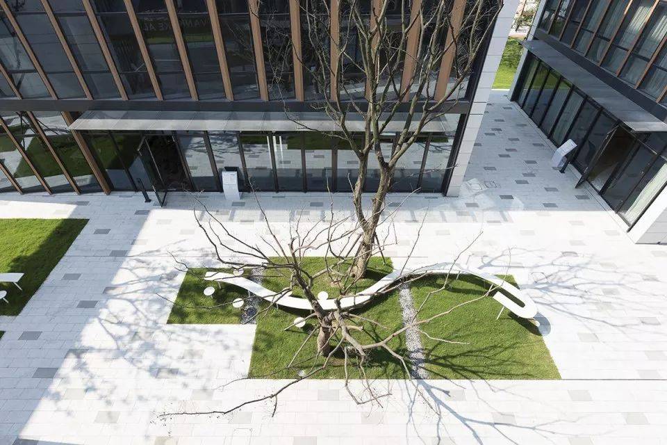 板凳奇葩设计,板凳上面的造型