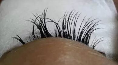 自然卷翘|比种睫毛还自然!韩国高科技假睫毛,不用胶水,一撕一贴3秒搞定,手残*党**都能秒变睫毛精