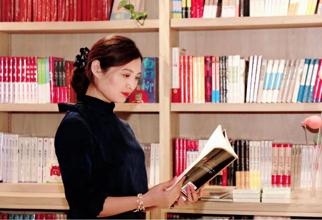 签赠|平凡的教育人生,有这么多小确幸、小欢喜