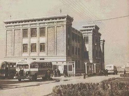 段永平再投拼多多,段永平打高尔夫