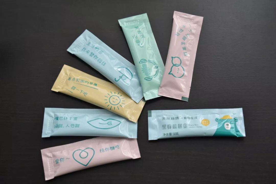 香到舔杯，状似奶油的椴树雪蜜条，是我吃过最好的蜂蜜