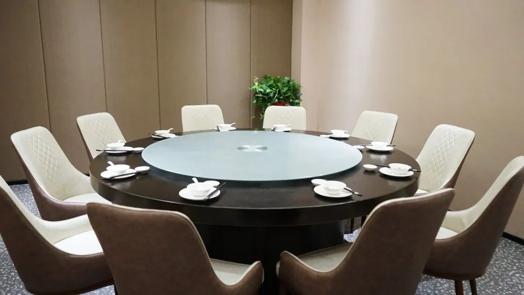 “浙C”注册不下来，愁坏温州老板娘！老乡老乡，真的是背后一枪？