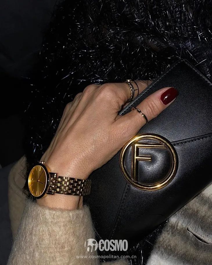 lisarose小金表,lisa同款腕表