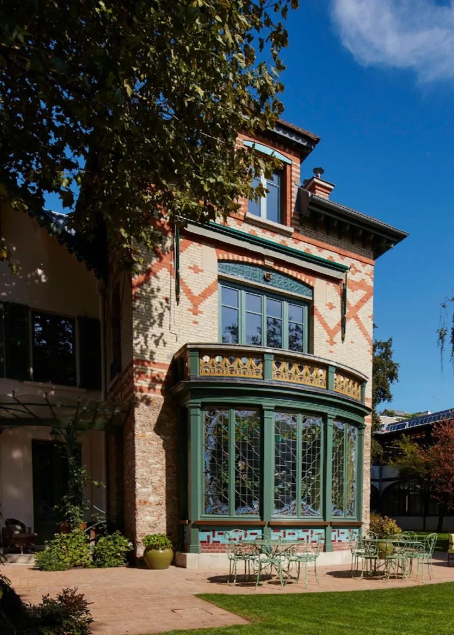 一只硬箱的传奇之旅