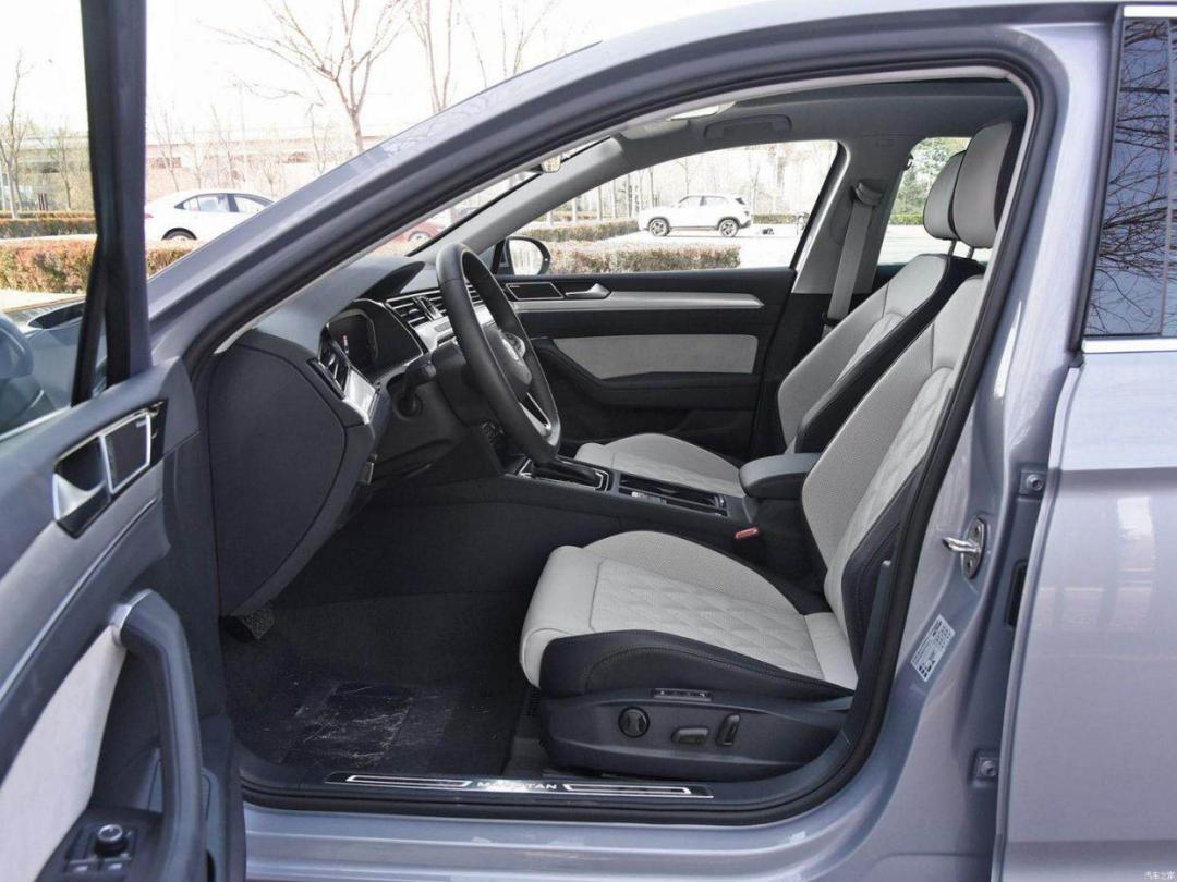 体验全新迈腾,体验2021款大众迈腾