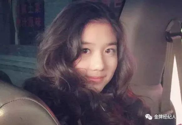 李凯馨演过哪些戏,李凯馨三剧霸屏收官演绎多面角