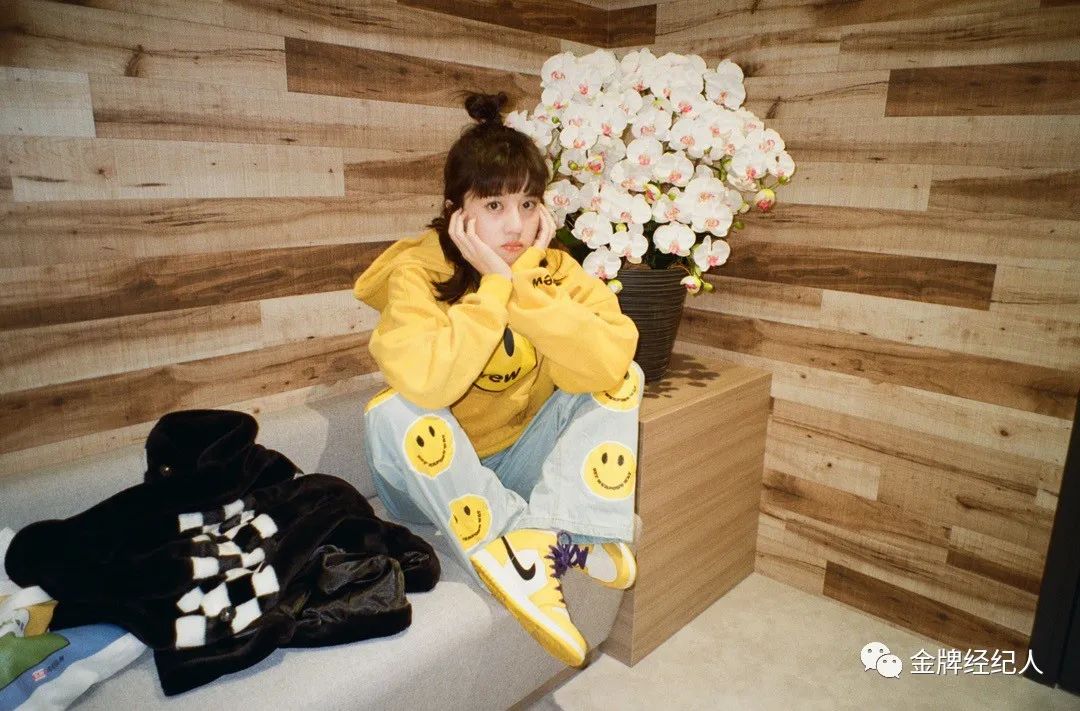 李凯馨演过哪些戏,李凯馨三剧霸屏收官演绎多面角