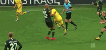 只知道哈兰德就OUT了，德甲还有两名更生猛“小妖”