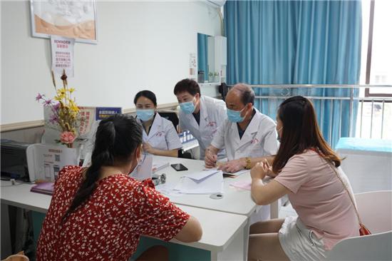 好消息！孕妈们有福了！雅安恒博医院“西部临床保胎研究基地雅安站”正式启动