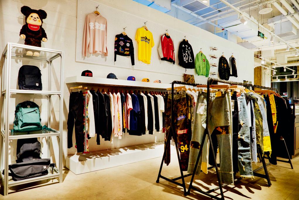 球鞋超好超好看也便宜的球鞋推荐,全世界排名前十的球鞋店铺