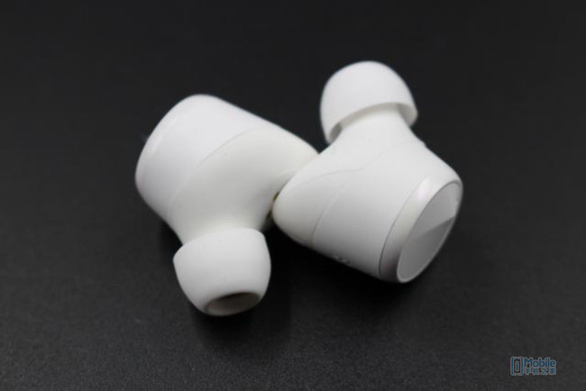 jeetairplus和beatsstudiobuds,500元jeet蓝牙耳机