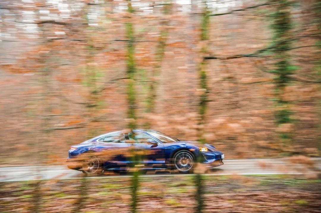 对于保时捷来说，“不变也是需要勇气的”|CARPEOPLE