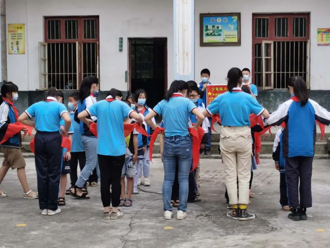 争做新时代好少年少先队活动简报,争当阳光好少年少先队主题活动