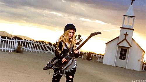 牛仔裤破个洞无痕缝补,一条牛仔裤可以破几个洞