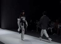 牛仔裤破个洞无痕缝补,一条牛仔裤可以破几个洞