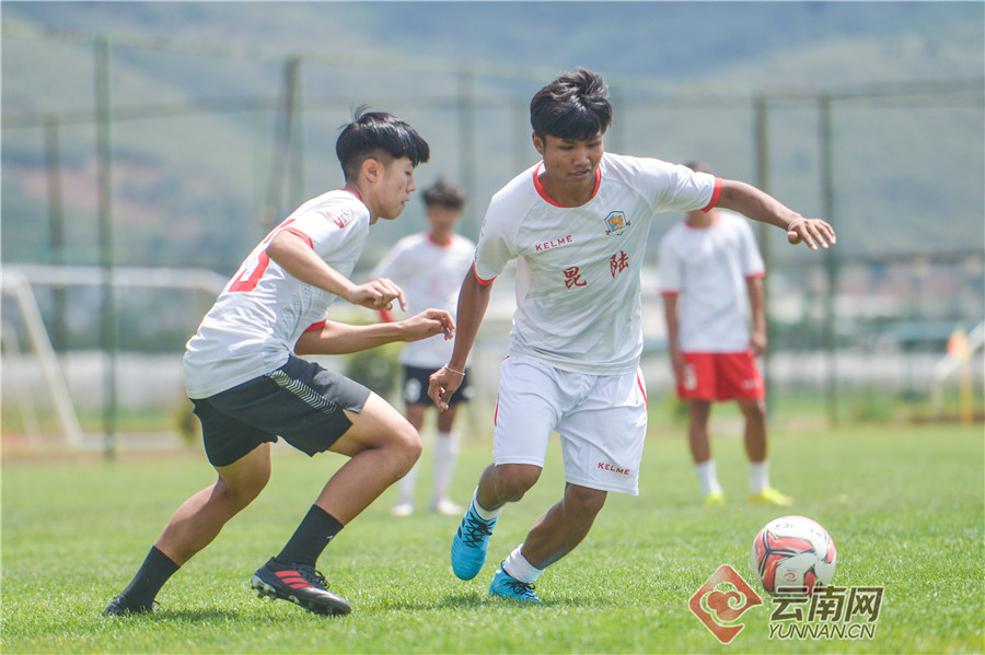 武磊球迷球衣,武磊球衣签名