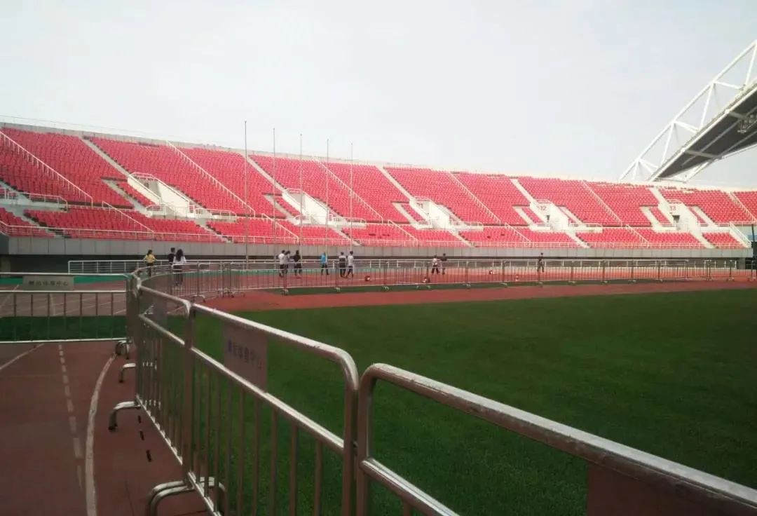 动起来体育俱乐部,潍坊奥体中心体育场