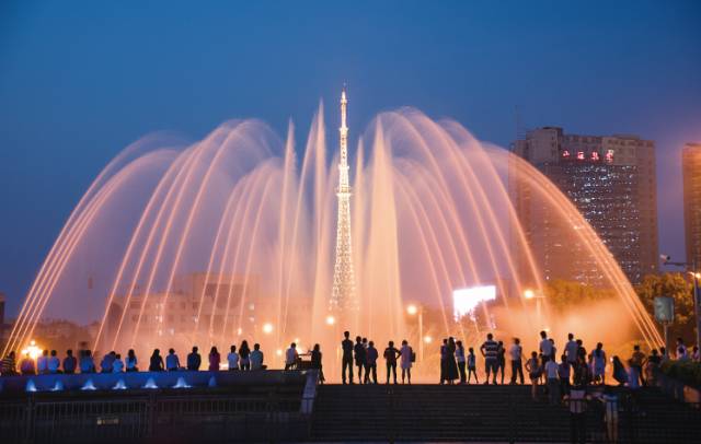 你好我叫长沙原版视频,你好我叫长沙县完整视频