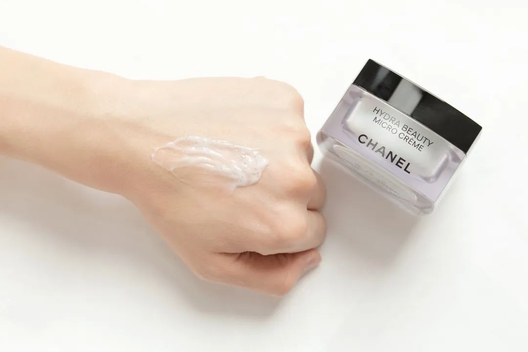 百人测评团|蒸笼天里,想让肌肤“一秒入水”,可能吗?