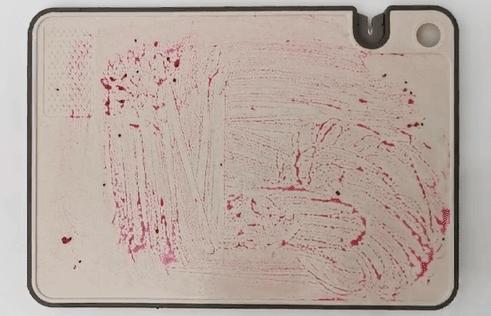 2亿细菌藏身菜板，99%抗菌的变态菜板，不发霉，磨刀磨蒜样样能行