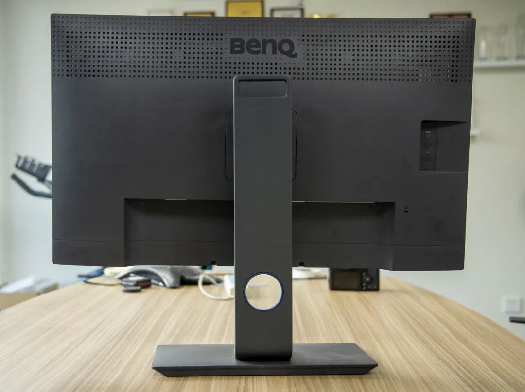 明基sw270c使用说明,明基sw321c看电影效果