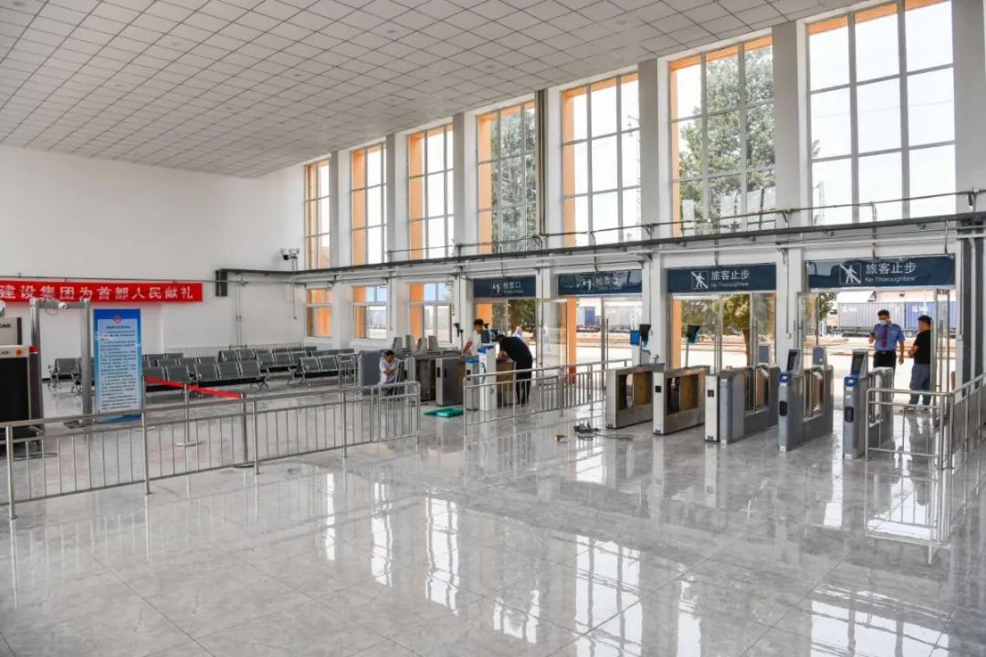 今天，北京城市副中心“双线齐开”！列车时刻表、票价公布