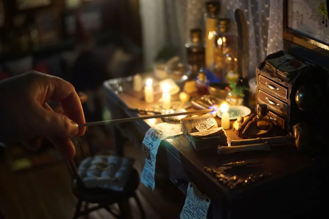 鎵嬪伐鍑ゅ啝澶撮グ鍥㈡墖,鍥㈡墖鍎跨鎵嬪伐