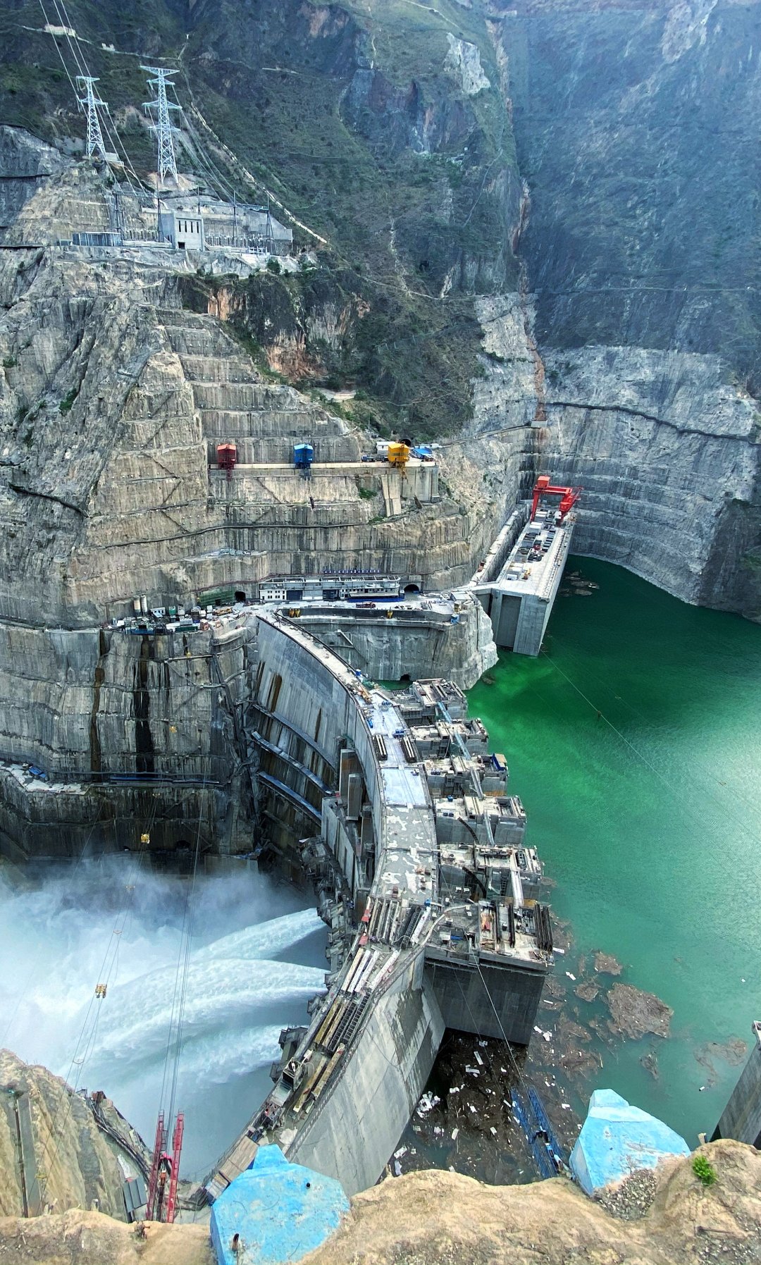 葛洲坝集团乌东德项目部,中国葛洲坝三峡建设工程有限公司