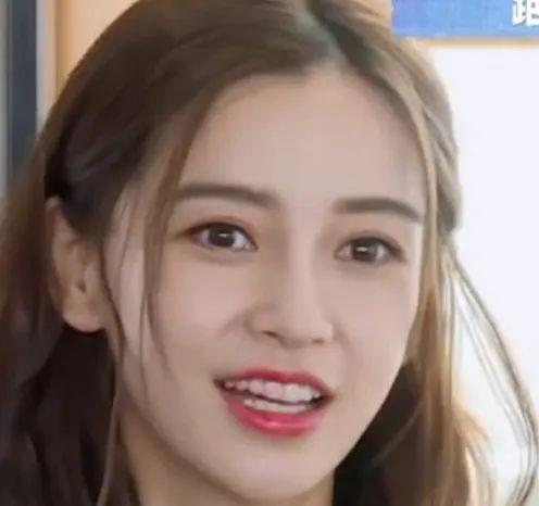 盘点女生遇到的尴尬瞬间,女生一定要知道的尴尬小妙招