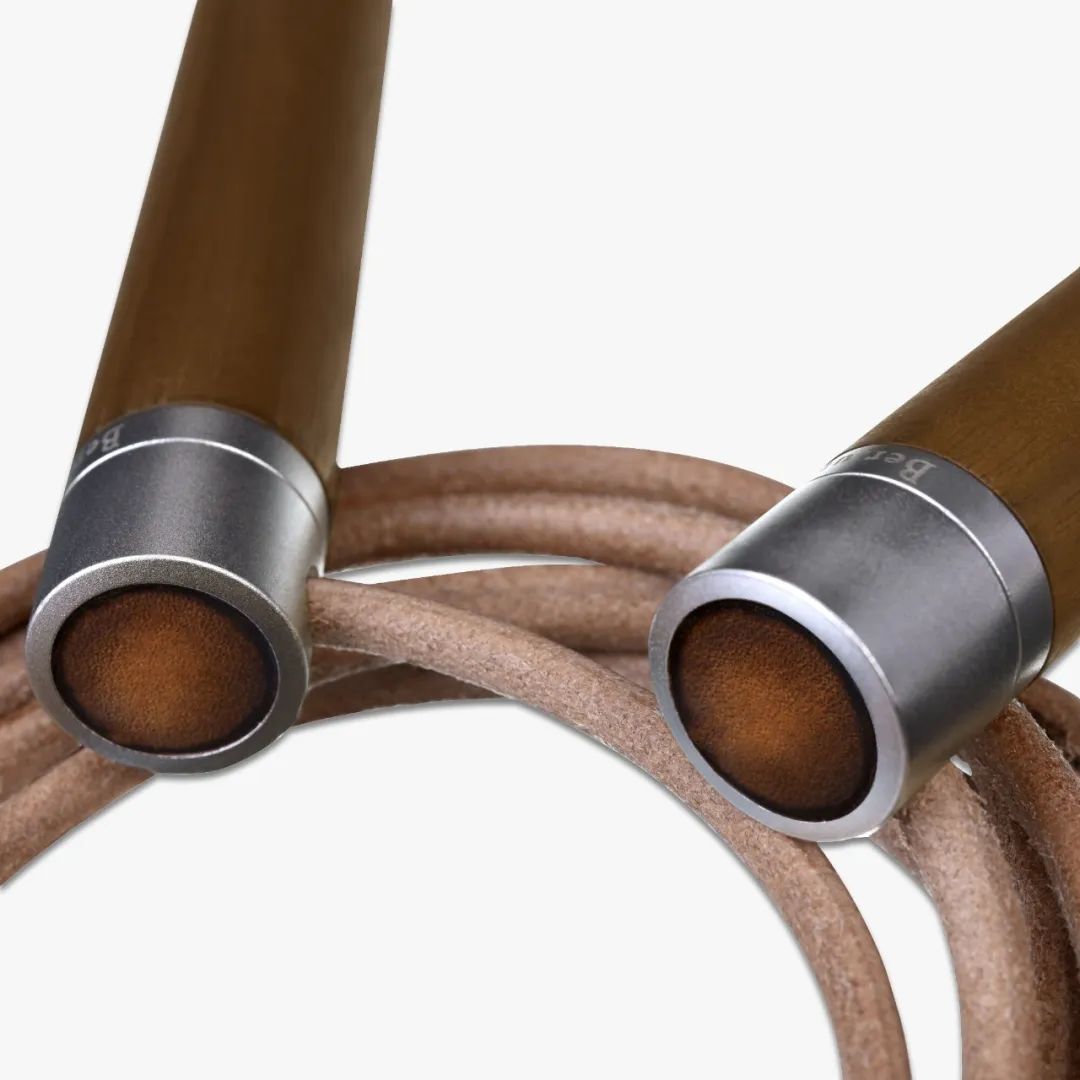 你的运动装备落灰了吗,今年最流行的九款运动装备