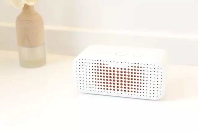 不吵不闹一切为了孩子过日子,不吵不闹一个人玩