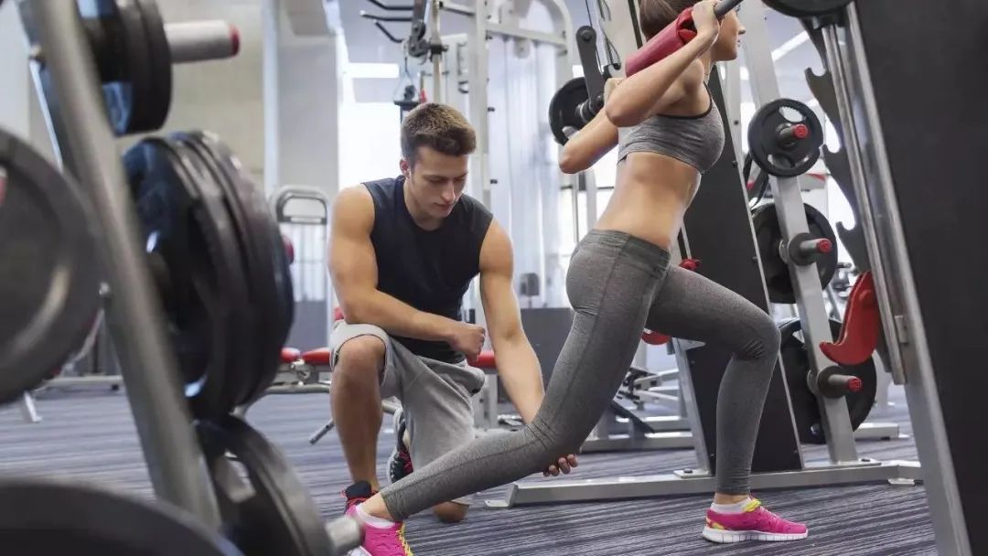 超大大大大网红小黄鸭空降常州，萌到尖叫