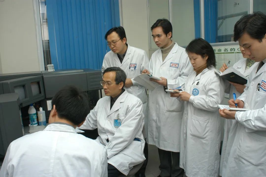 欢迎大家报考母校,考上川大华西医学院